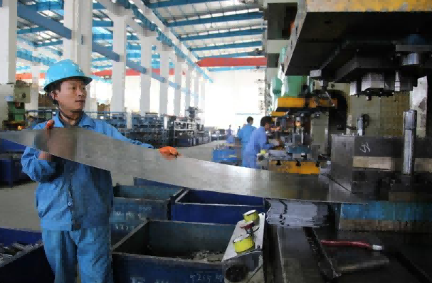 深圳冲压调模技工步骤指南，最新技术与操作指南